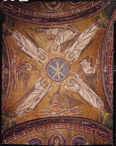 Vier engelen met de symbolen van de evangelisten rondom het chi-rho monogram van Christus, uit het gewelf van de Kapel van het Aartsbisdom (mozaïek)